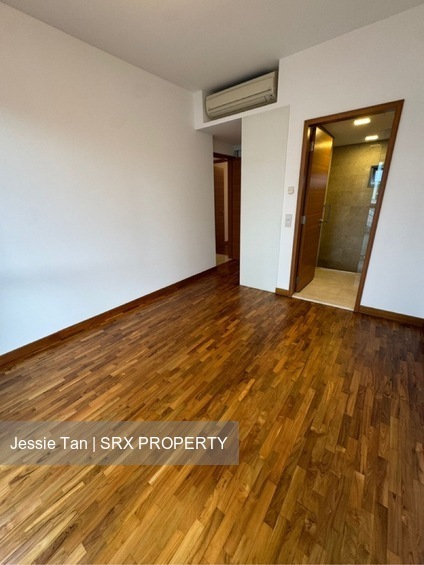 Woodhaven (D25), Condominium #554905731